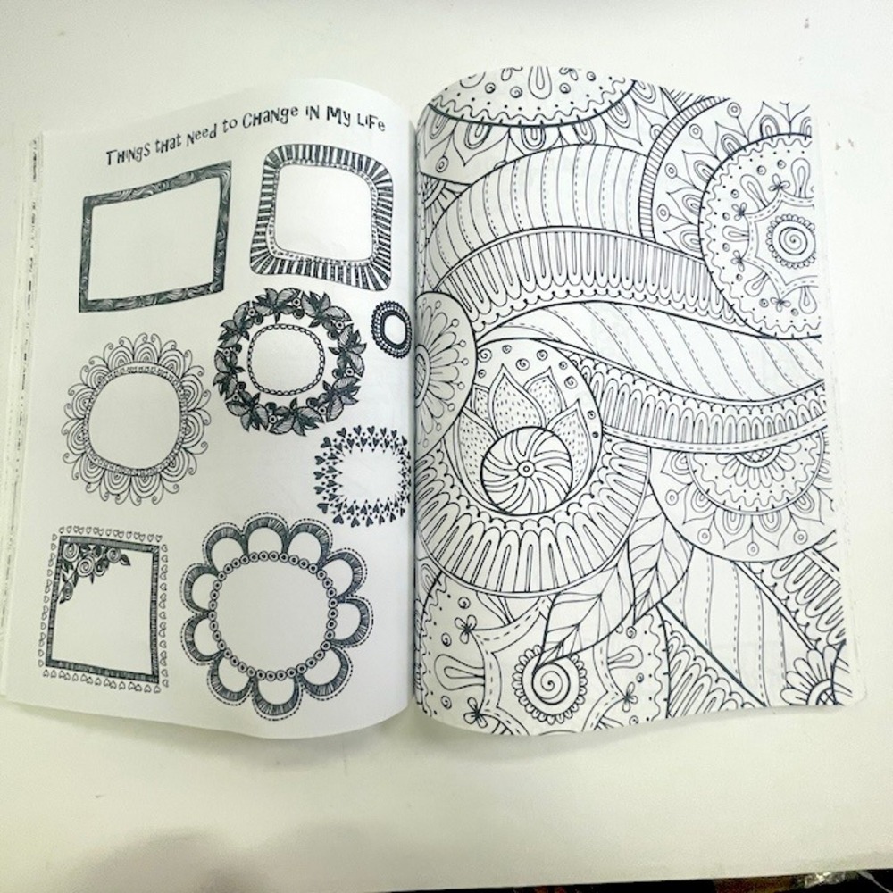 Homeschool Mom's Fun-Schooling Handbook Crafts Activities & More NEW - Picture 4 of 7